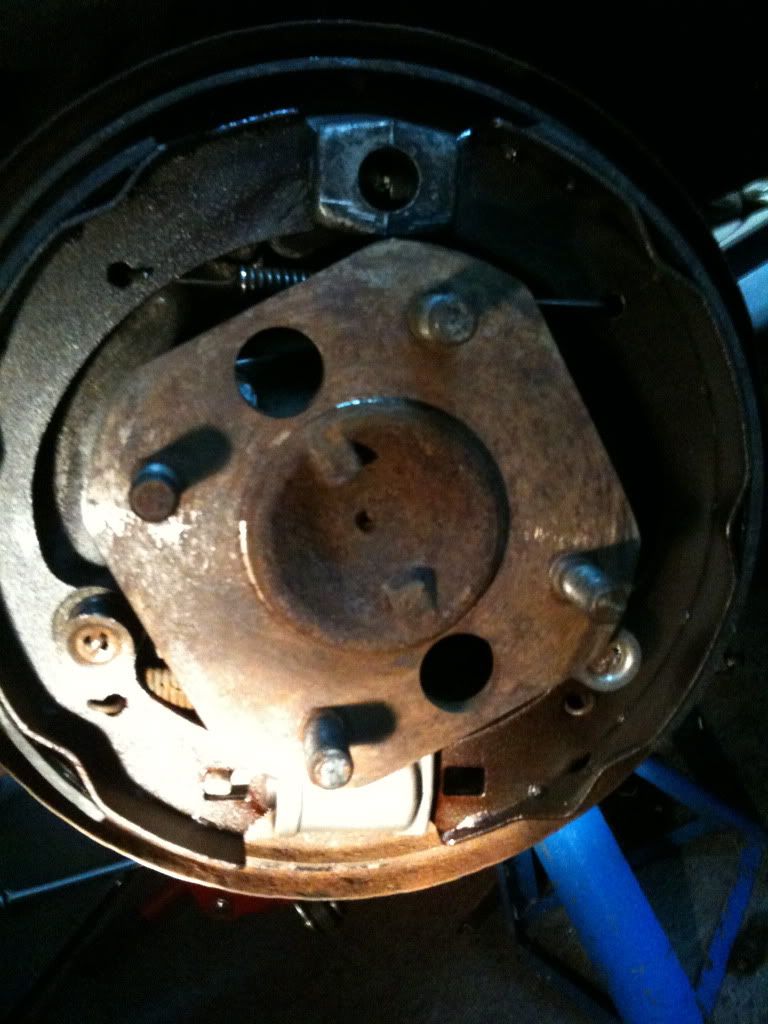 Stock 510 rear drum brake shoe positions. Brakes Ratsun Forums